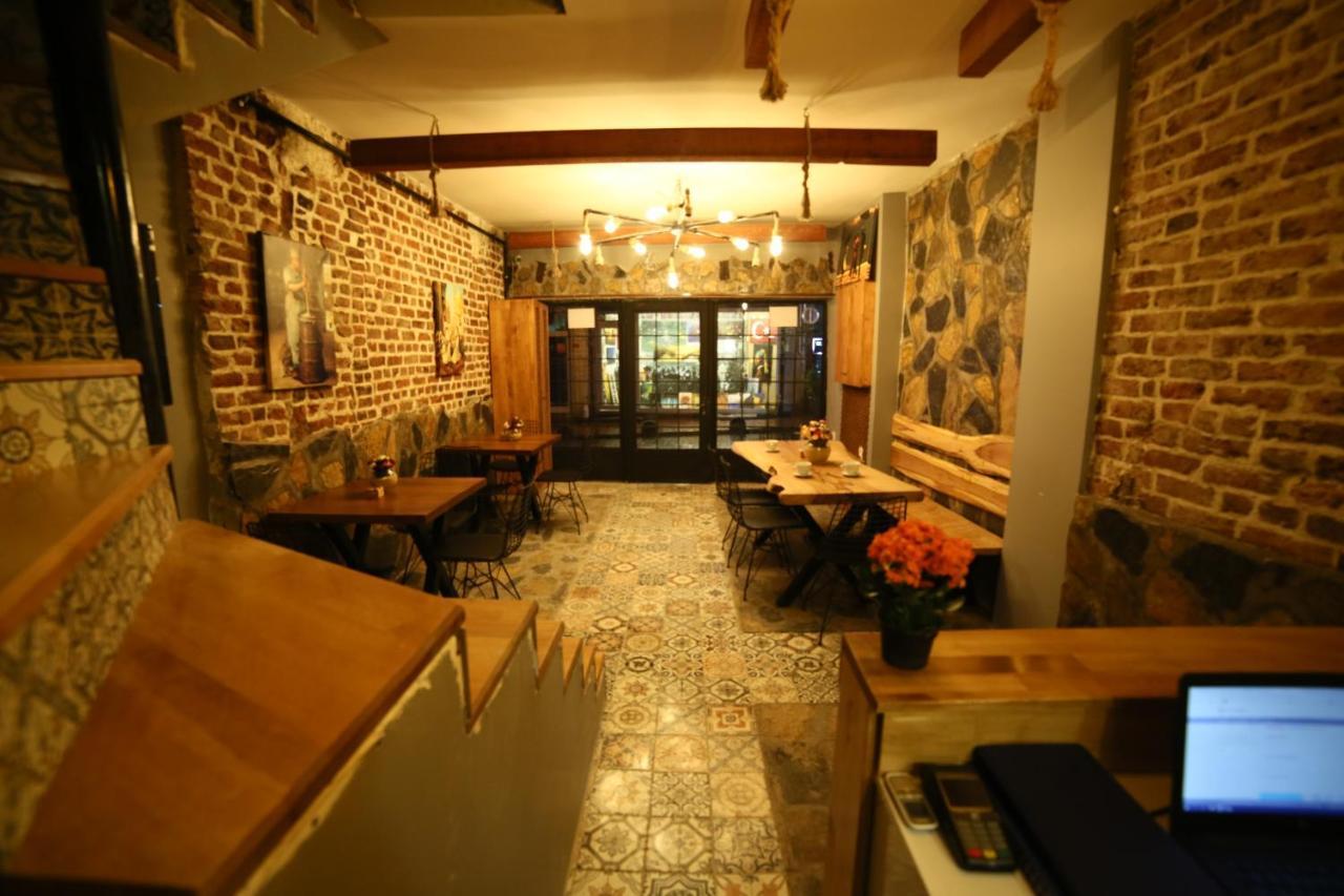 Little Ganj Suites Istanbul Exterior foto