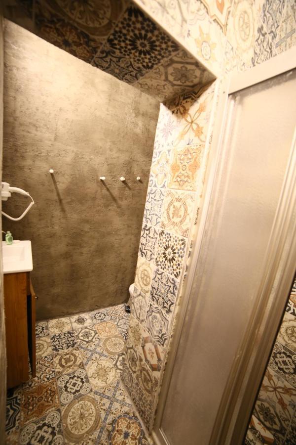 Little Ganj Suites Istanbul Exterior foto