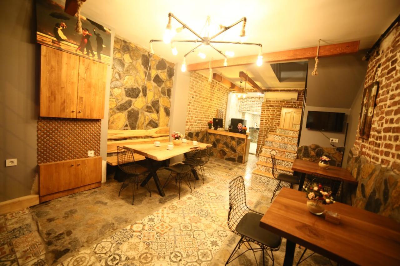 Little Ganj Suites Istanbul Exterior foto