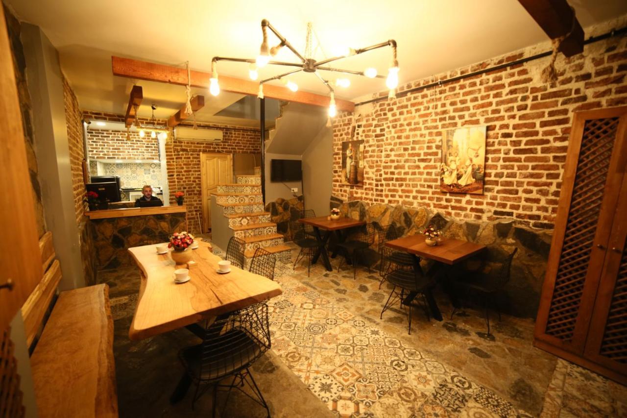 Little Ganj Suites Istanbul Exterior foto